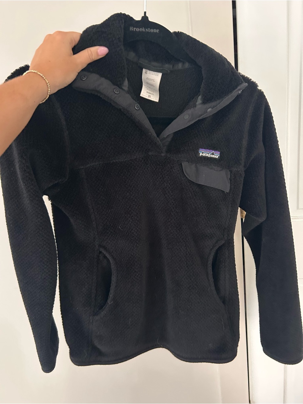 Patagonia women’s Black Fleece Snap Pullover